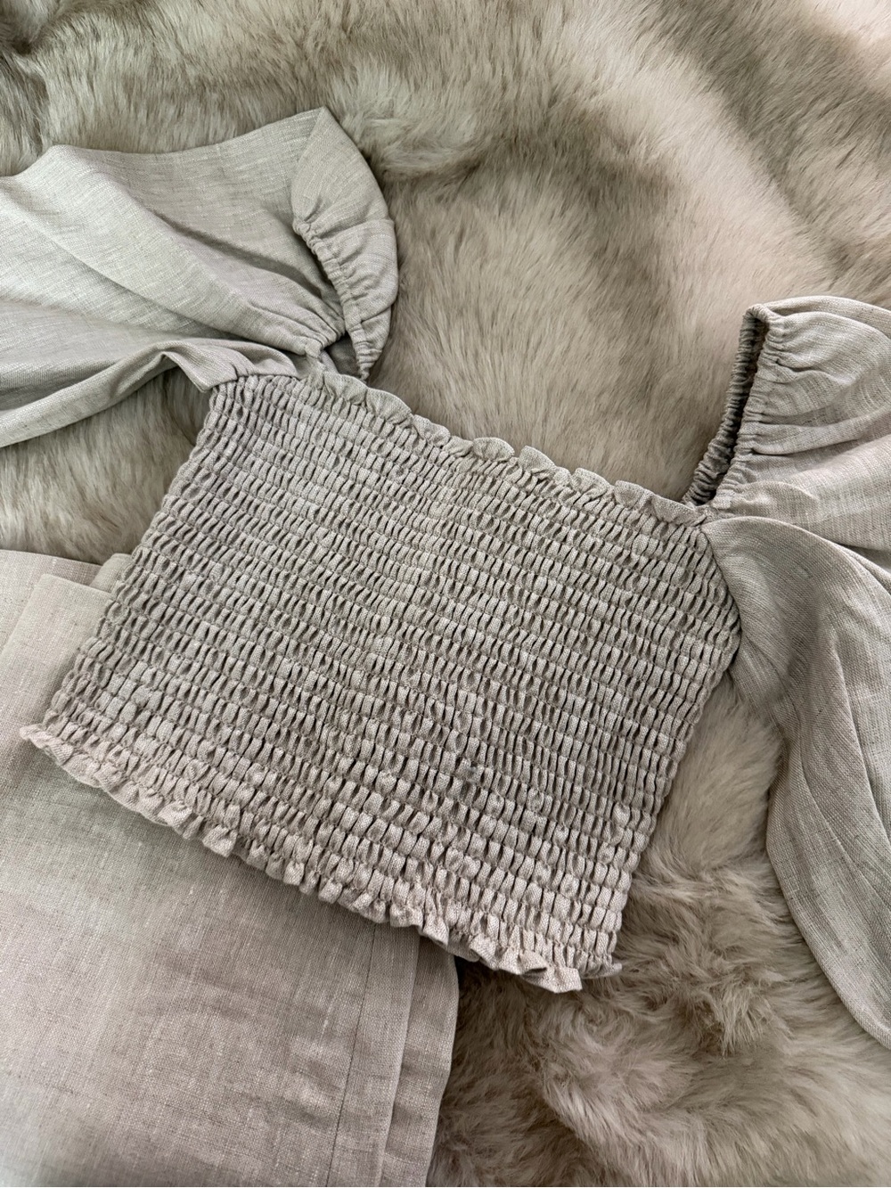 Reformation Linen Set - Picture 3 of 8